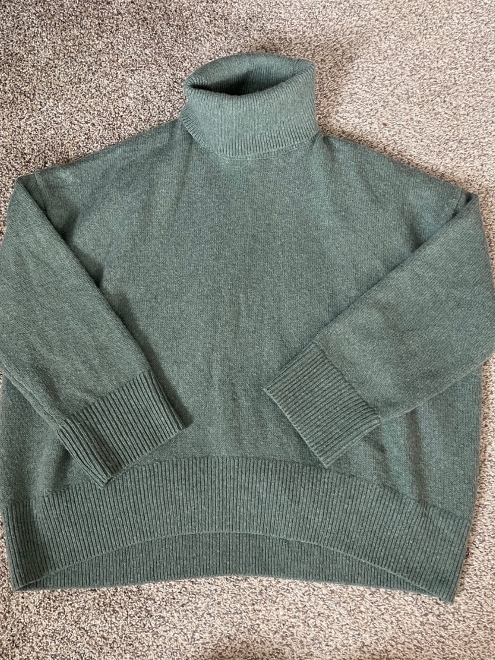 H&M sweater